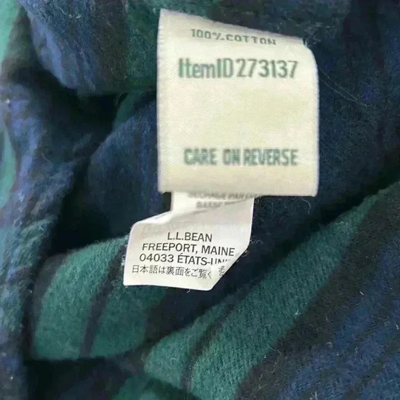 LL Bean Mens Relaxed Fit 100% Cotton button up shirt Sz Medium - Picture 5 of 5